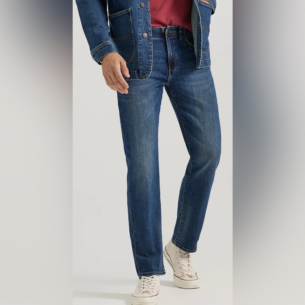 Lee Men's Big & Tall Extreme Motion Straight Taper Jeans NWT